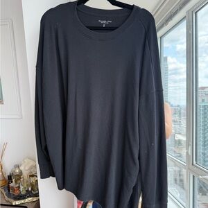 Abercrombie & Fitch Black Long Sleeve Tee